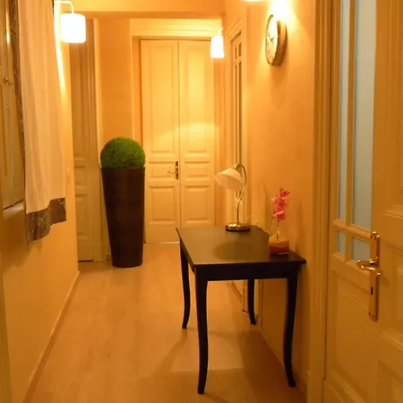 ベッド・アンド・ブレックファスト Residenza Umberto カターニア