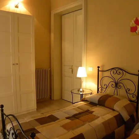 Residenza Umberto Alojamento de Acomodação e Pequeno-almoço Catânia