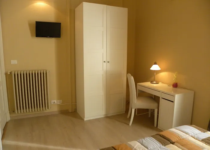 Oda ve Kahvaltı Residenza Umberto Katanya